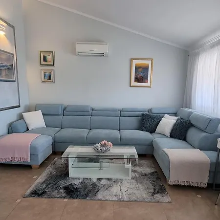 Ragusa Apartment